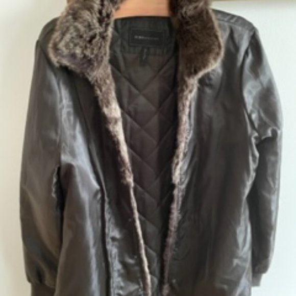 Manteau BCBG Maxazria - Picture 2 of 6